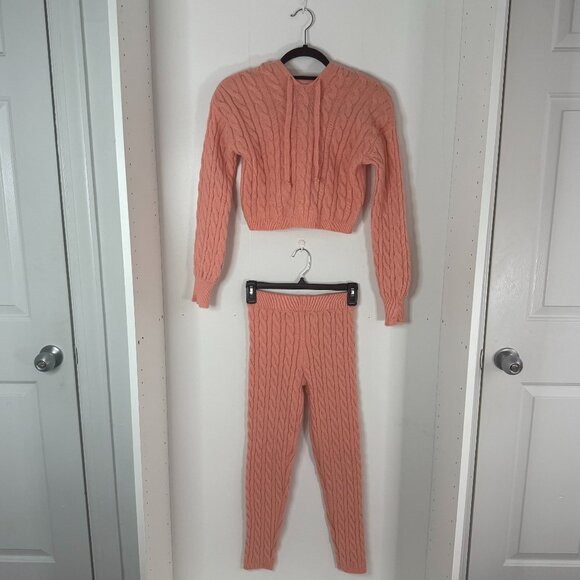 Cozy Cable Knit Hooded Crop Top & Legging Set – Blush Pink – Size Small - Picture 1 of 16